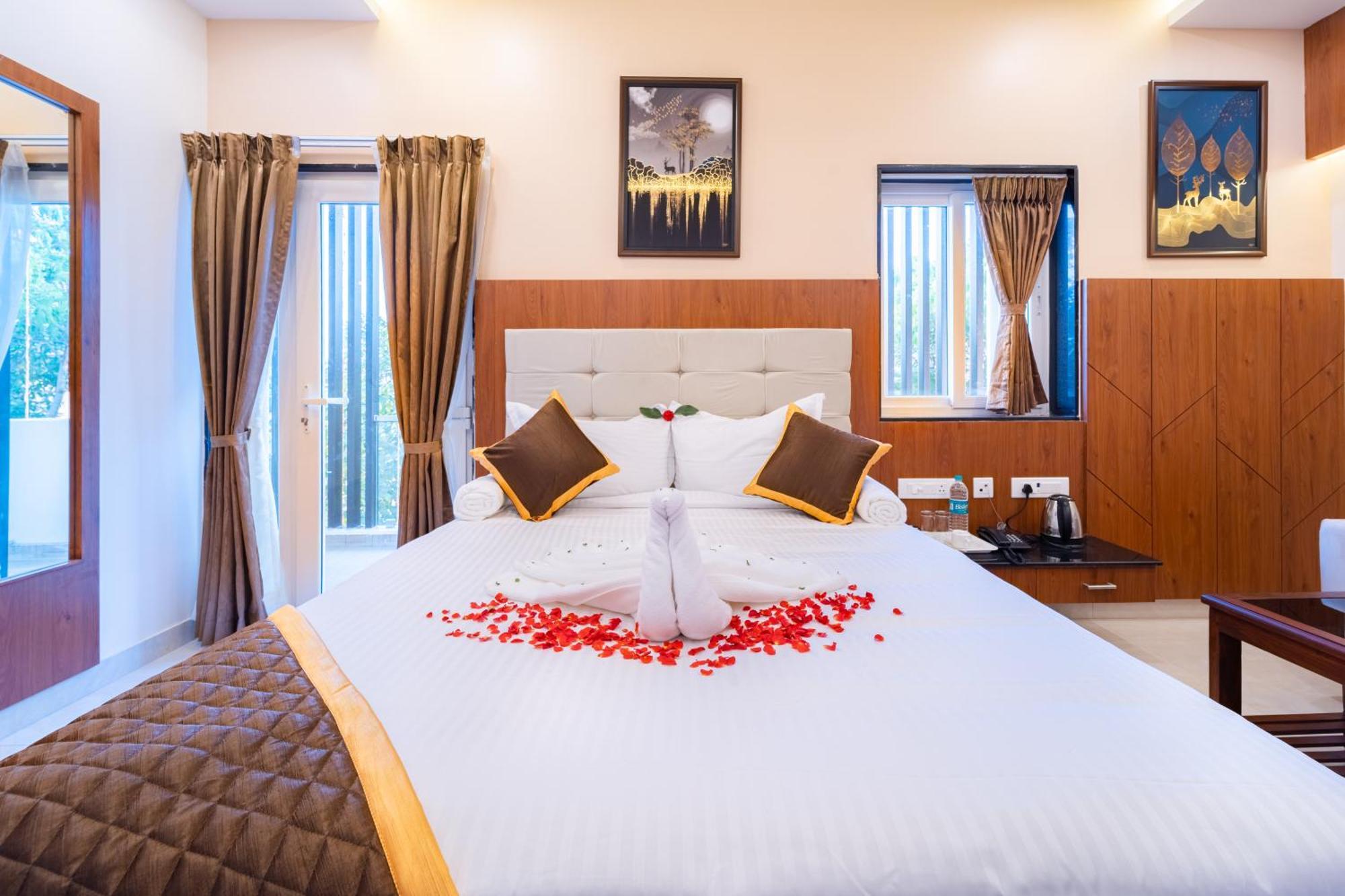 Welcome Grand Residency Пондичери Екстериор снимка