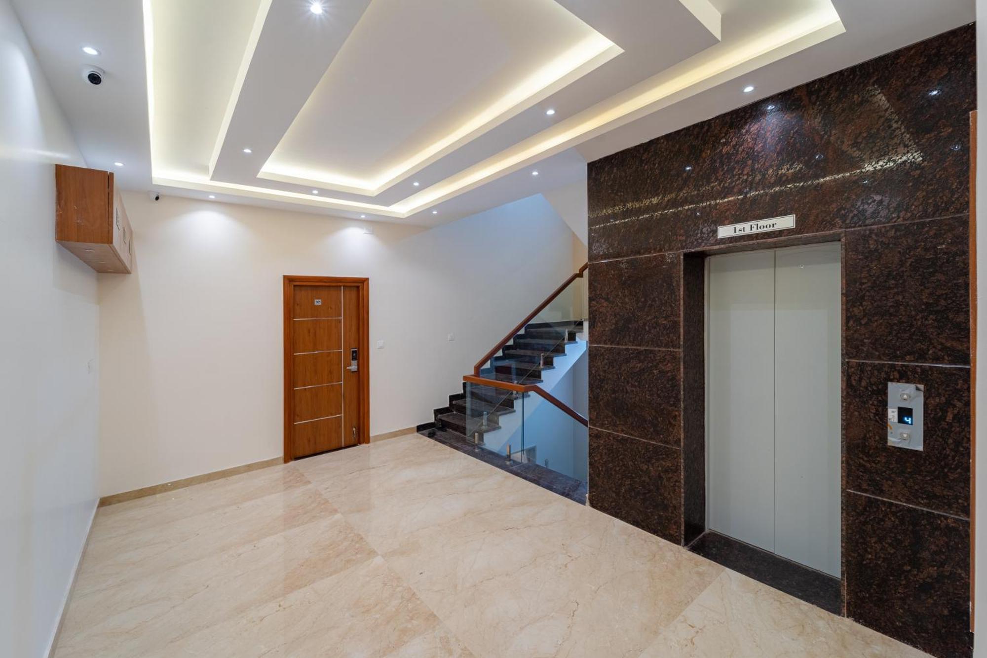 Welcome Grand Residency Пондичери Екстериор снимка
